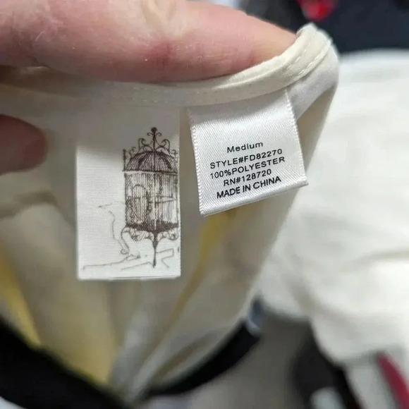 Francesca's Button Front Shirt - Picture 4 of 4